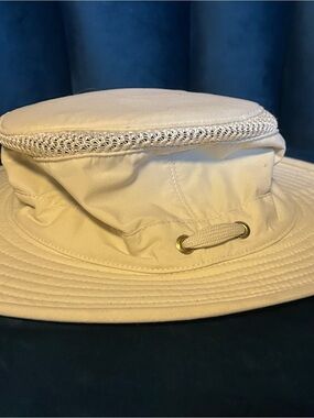 Light Cream Tilley Bucket Hat with Vent Trim